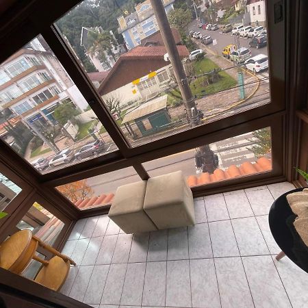 Apartamento Para 9 Pessoas - Blumenhaus 201 - Uma Quadra Da Rua Coberta! Gramado Eksteriør bilde